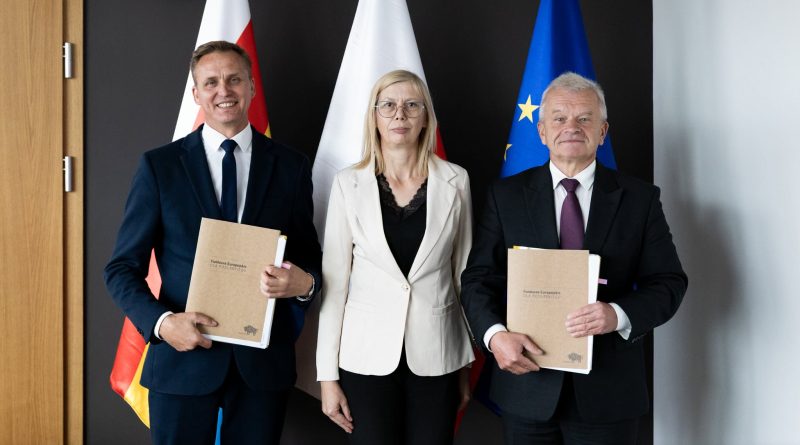 Budowa boiska wielofunkcyjnego w Radziłowie – przebudowa i odnowa przestrzeni